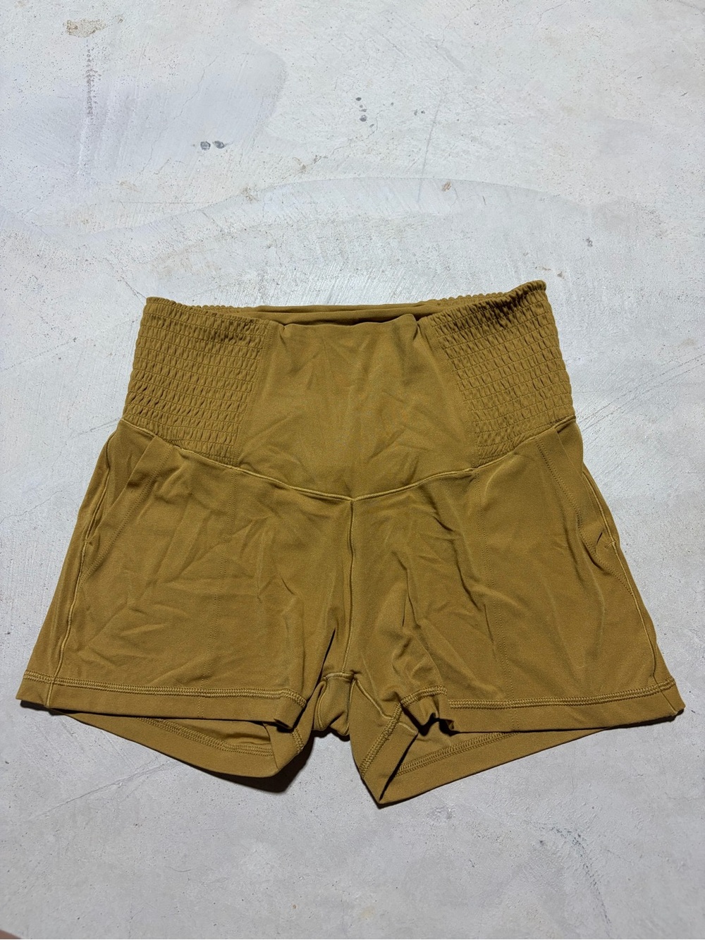 Aerie offline real me High-Waist Women’s Shortie bike shorts large